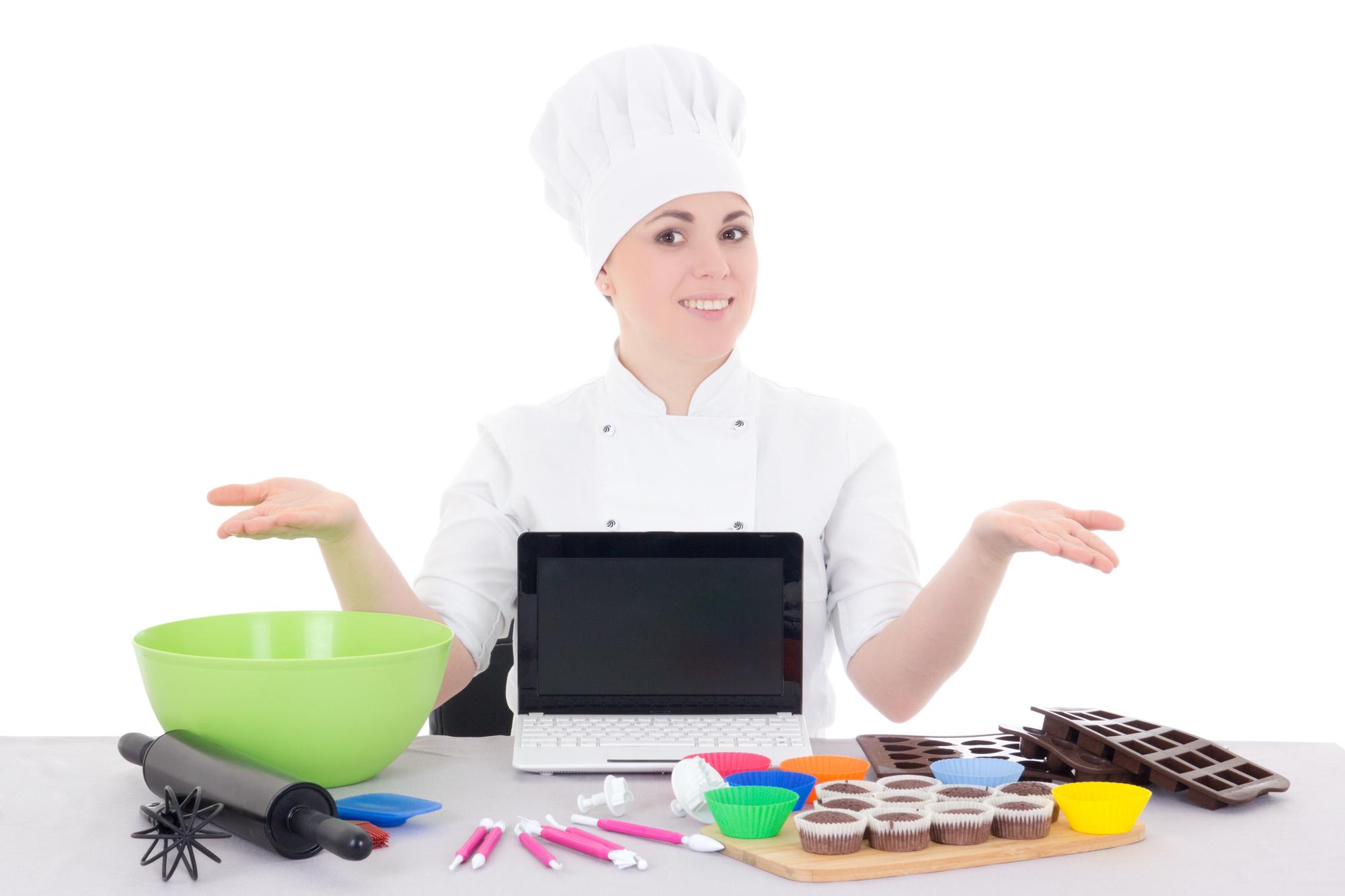 Scena di lezione streaming con chef e partecipanti